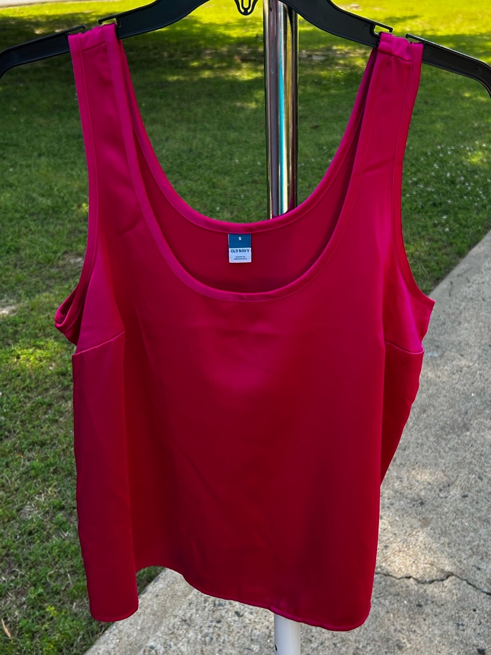 Old Navy Bright Fuchsia Satin Scoop Tank